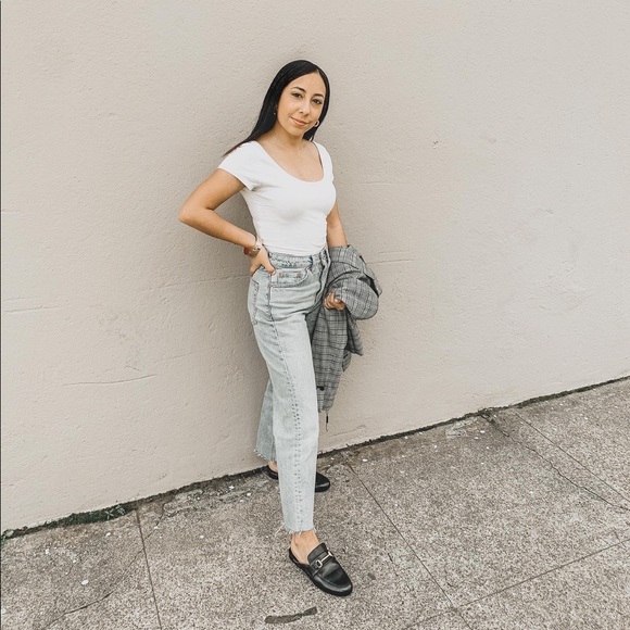 Meet your Posher, Maribel - Picture 3 of 5